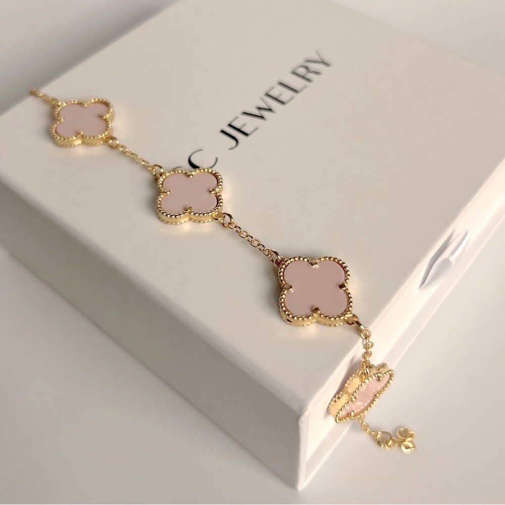 Pink Clover Bracelet Four Leaf Luxury Jewelry Baby Pink Clover - Picture 3 of 11